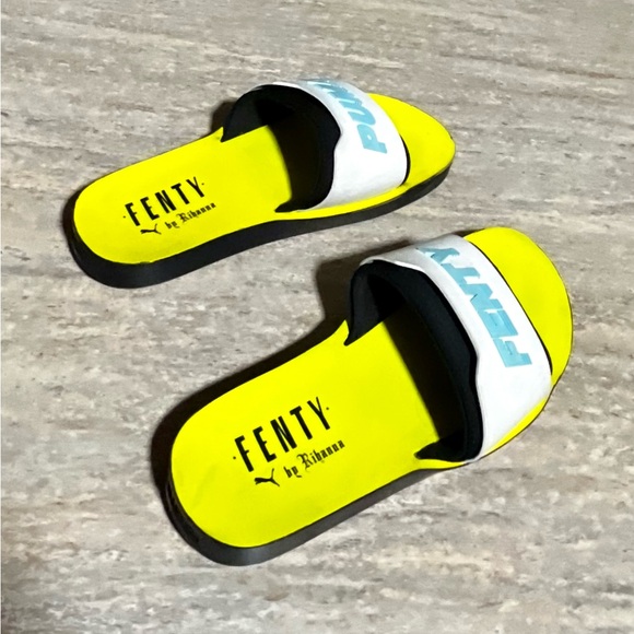 Fenty Puma by Rihanna surf slides - Picture 6 of 15